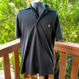 Izod Golf Men’s Black Collard Shirt Size Large. Used condition.